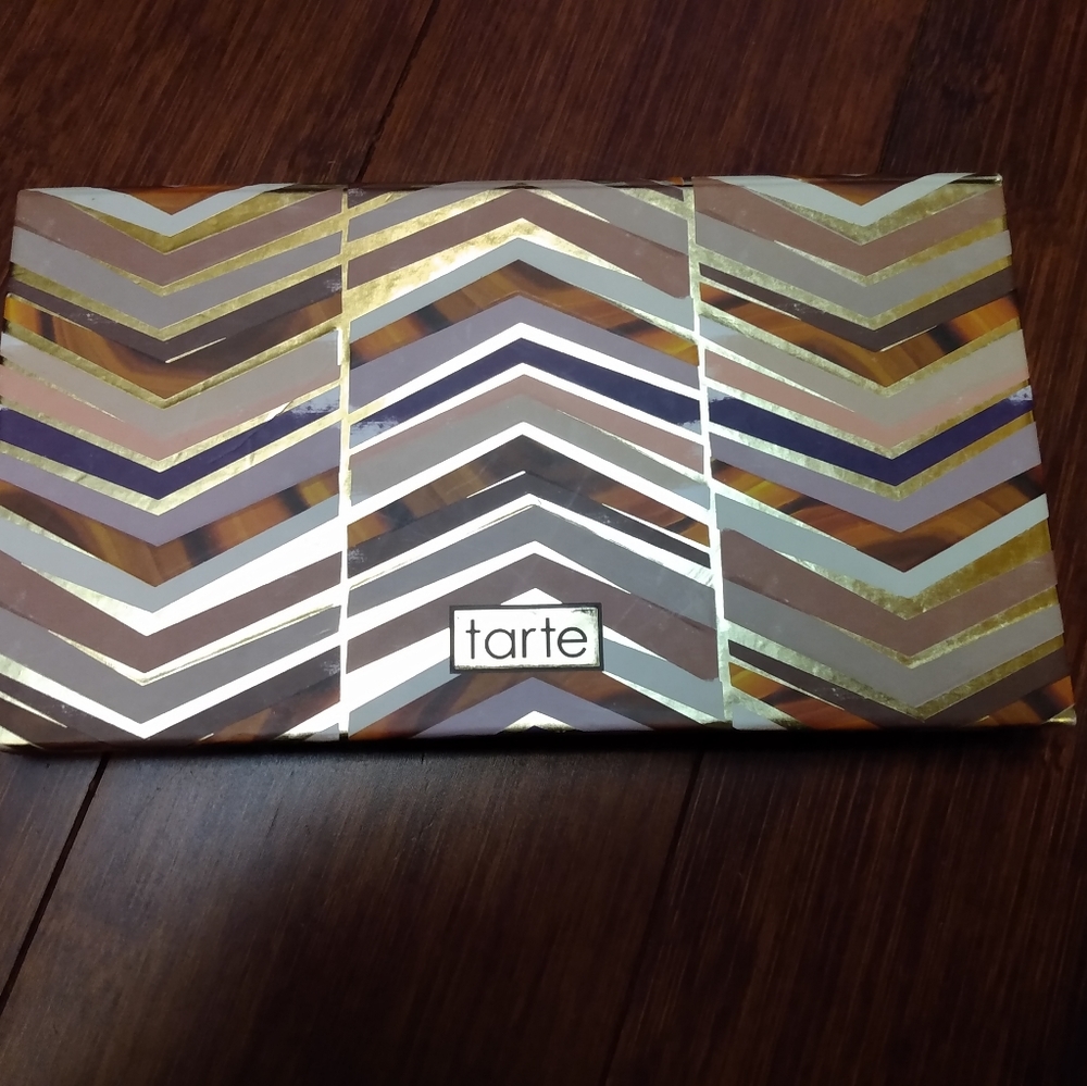 Tarte Clay Play palette